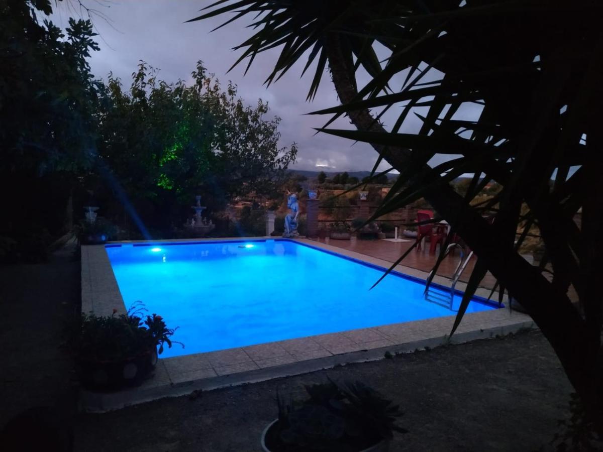 El Rio Villa Durcal Exterior photo